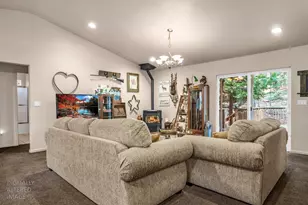 3117 Darby Ln, Pollock Pines, CA 95726 - Photo 5