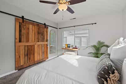 1041 Santa Barbara Court, Sacramento, CA 95816 - Photo 17