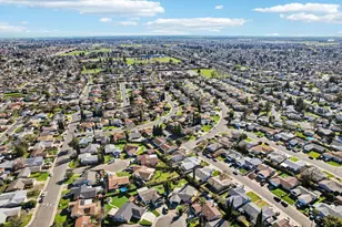 14 Flaum Ct, Sacramento, CA 95823 - Photo 43