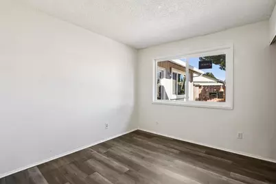 14 Flaum Court, Sacramento, CA 95823 - Photo 25