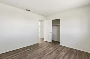 14 Flaum Ct, Sacramento, CA 95823 - Photo 21