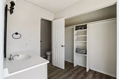 14 Flaum Court, Sacramento, CA 95823 - Photo 33