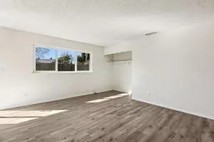 14 Flaum Ct, Sacramento, CA 95823 - Photo 23