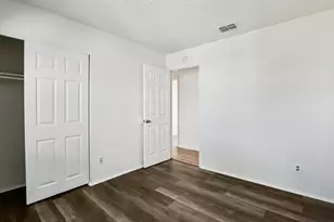 14 Flaum Ct, Sacramento, CA 95823 - Photo 19