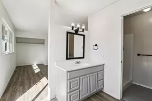 14 Flaum Ct, Sacramento, CA 95823 - Photo 27