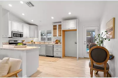 214 N Cinnamon Drive, Galt, CA 95632 - Photo 11