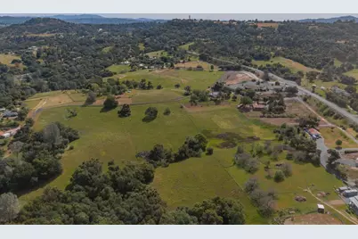186 Sunshine Lane, Mokelumne Hill, CA 95245 - Photo 3
