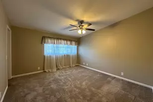 7802 Hampton Ln, Citrus Heights, CA 95610 - Photo 15