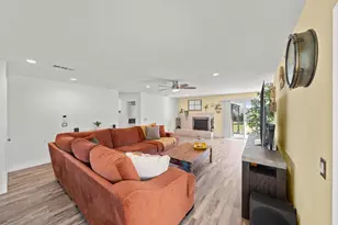 6446 Everest Way, Sacramento, CA 95842 - Photo 7