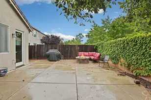 1094 Danilo Ct, Manteca, CA 95337 - Photo 37