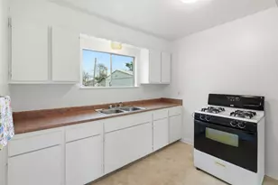 1021 Grand Ave, Olivehurst, CA 95961 - Photo 43