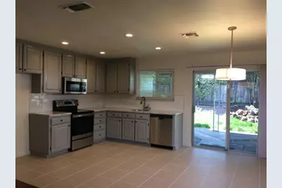 329 Redwood Avenue, Tracy, CA 95376 - Photo 5