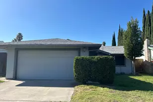 329 Redwood Ave, Tracy, CA 95376 - Photo 1