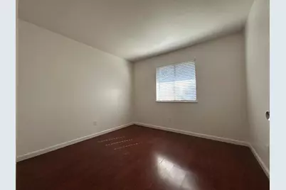 329 Redwood Avenue, Tracy, CA 95376 - Photo 9