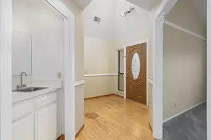 115 Almond Dr, Winters, CA 95694 - Photo 5