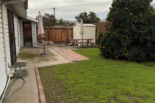 16439 Carleta Pl, Lathrop, CA 95330 - Photo 11