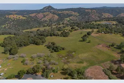 8999 Poverty Gulch Court, Mokelumne Hill, CA 95245 - Photo 57