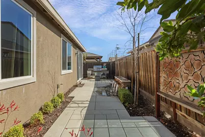 10908 Monomoy Way, Stockton, CA 95219 - Photo 31