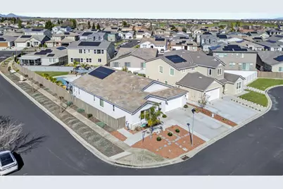 1753 Sea Cliff Court, Plumas Lake, CA 95961 - Photo 75