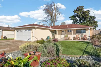 713 Albemarle Avenue, Rio Linda, CA 95673 - Photo 1