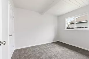 1726 E 23rd St, Merced, CA 95340 - Photo 9