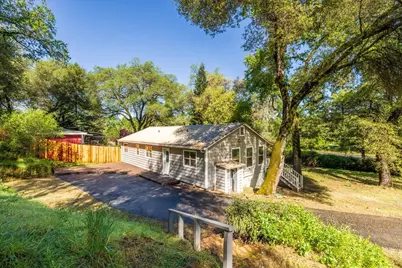 13630 Dry Creek Road, Auburn, CA 95602 - Photo 11