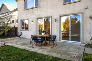 6129 Merry Ln, Carmichael, CA 95608 - Photo 45