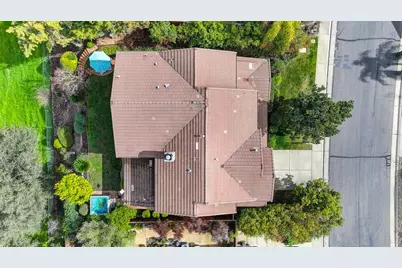 2208 Raintree Court, Rocklin, CA 95765 - Photo 41