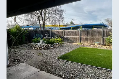 1900 Bell Street, Sacramento, CA 95825 - Photo 9