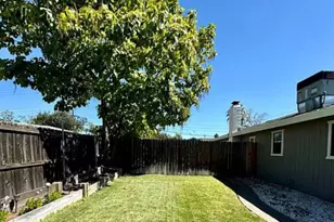 1900 Bell St, Sacramento, CA 95825 - Photo 31