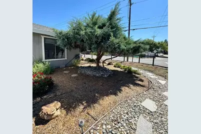 1900 Bell Street, Sacramento, CA 95825 - Photo 13