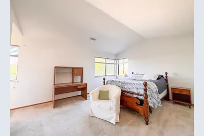 8469 Hollow Oaks Court, Sacramento, CA 95828 - Photo 19