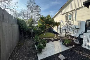 1777 Circle Dr, Isleton, CA 95641 - Photo 17