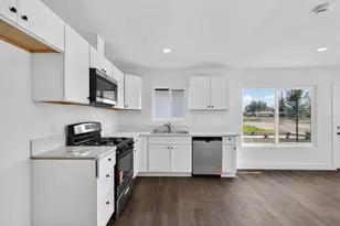 1013 W Santa Fe Ave, Merced, CA 95340 - Photo 17