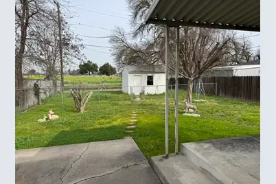 187 Bay Drive, Sacramento, CA 95815 - Photo 5