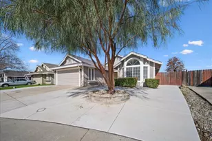 8605 Meandering Way, Antelope, CA 95843 - Photo 3