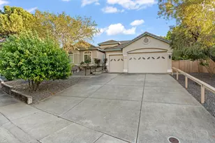 1681 Laporte, Roseville, CA 95747 - Photo 5