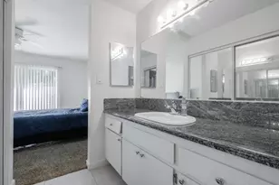 3026 Olive Glen Ct, Sacramento, CA 95828 - Photo 7