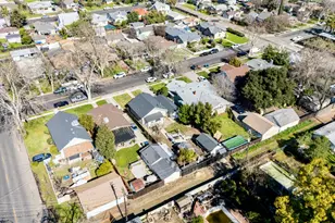 526 Flower St, Turlock, CA 95380 - Photo 23