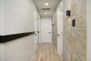 927 E Fairmont Ave, Modesto, CA 95350 - Photo 7