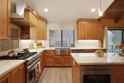 17220 Holiday Drive, Morgan Hill, CA 95037 - Photo 39