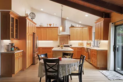 17220 Holiday Drive, Morgan Hill, CA 95037 - Photo 33