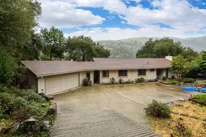 17220 Holiday Drive, Morgan Hill, CA 95037 - Photo 15