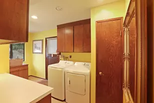 17220 Holiday Dr, Morgan Hill, CA 95037 - Photo 47