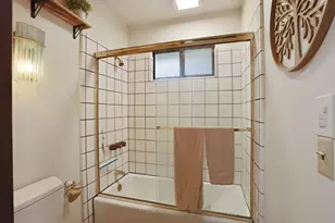 17220 Holiday Dr, Morgan Hill, CA 95037 - Photo 41