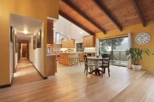 17220 Holiday Dr, Morgan Hill, CA 95037 - Photo 29