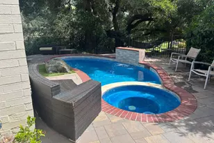 17220 Holiday Dr, Morgan Hill, CA 95037 - Photo 3