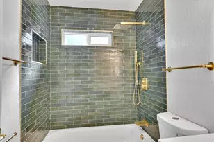 6040 39th Ave, Sacramento, CA 95824 - Photo 7