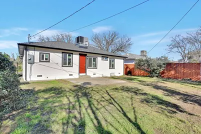 6040 39th Avenue, Sacramento, CA 95824 - Photo 27