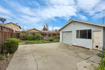 143 W Beverly Place, Tracy, CA 95376 - Photo 27